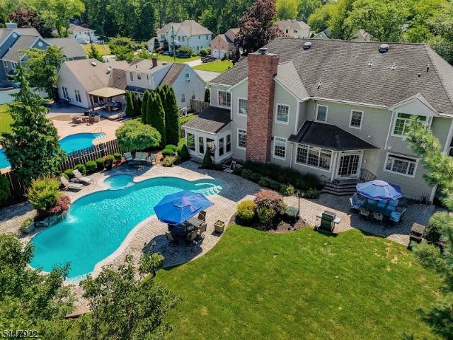 House for sale in Clark, New Jersey