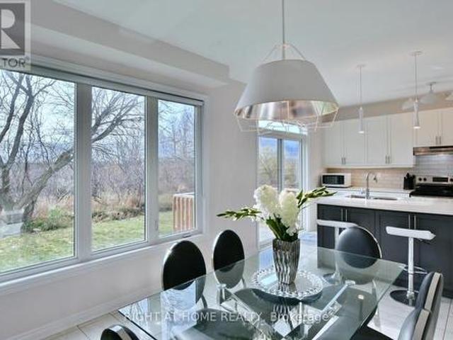 House for sale in Collingwood, Central Ontario