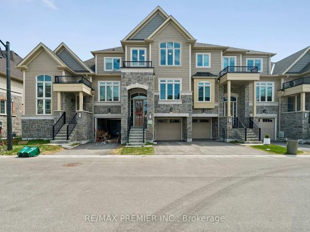 Townhouse for sale in Woburn, Ontario