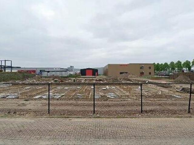 Bedrijfspand te huur in Huissen, Gelderland