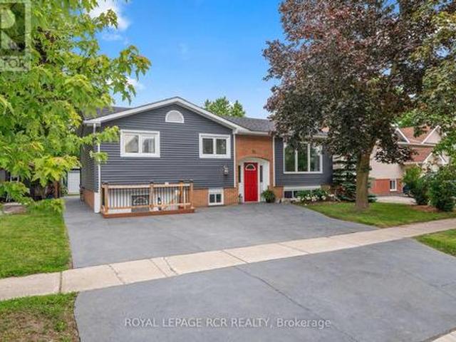 House for sale in Dufferin, Ontario