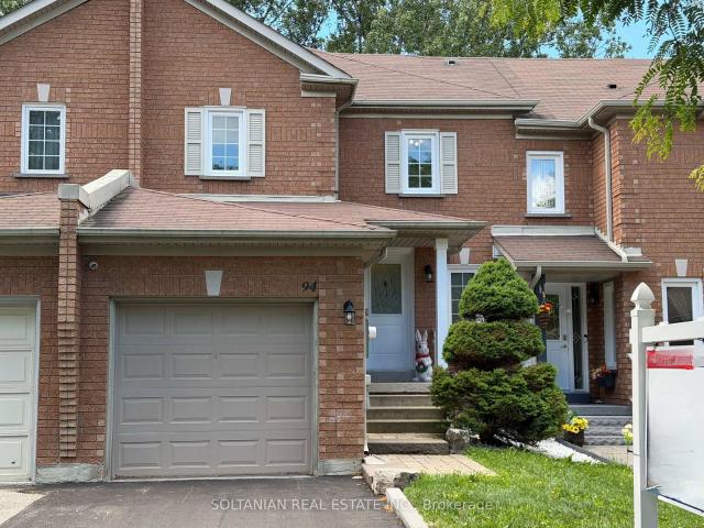Townhouse for rent in Woburn, Ontario