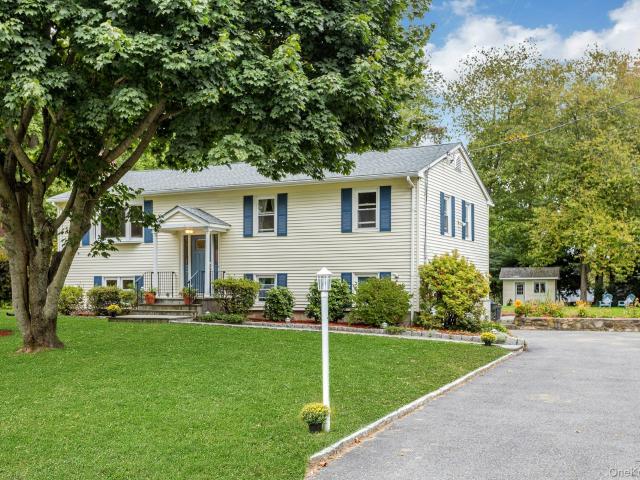 House for sale in Mahopac, Town of Carmel