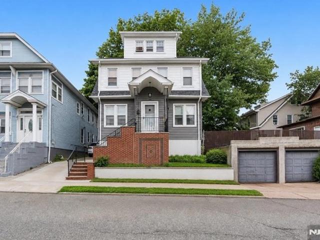 House for sale in Passaic, New Jersey