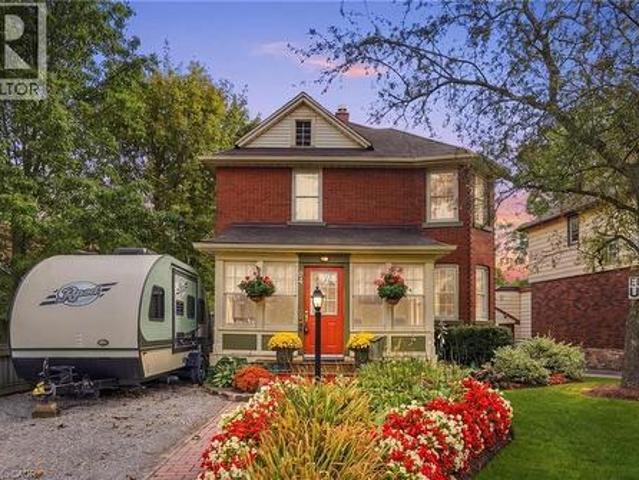 House for sale in Welland, Golden Horseshoe