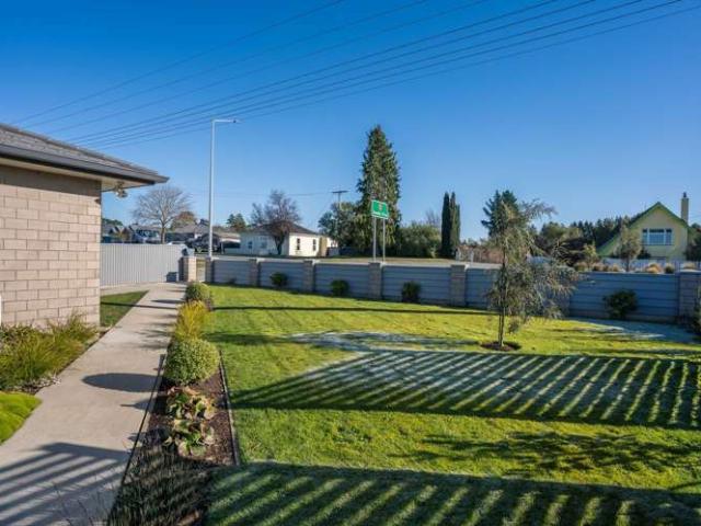 House for sale in Otakou