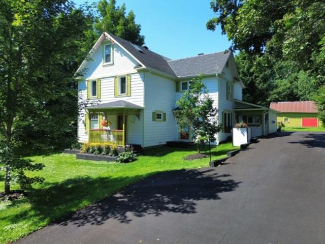 House for sale in Thurso, Quebec