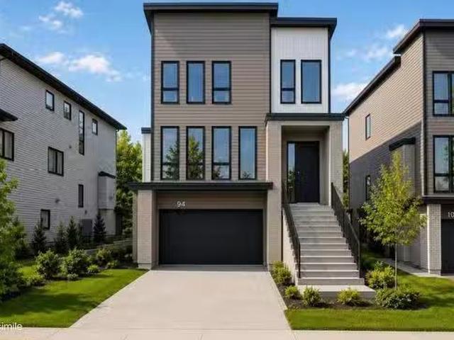 House for sale in Bedford, Nova Scotia