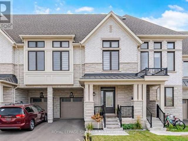 House for sale in Oakville, Golden Horseshoe