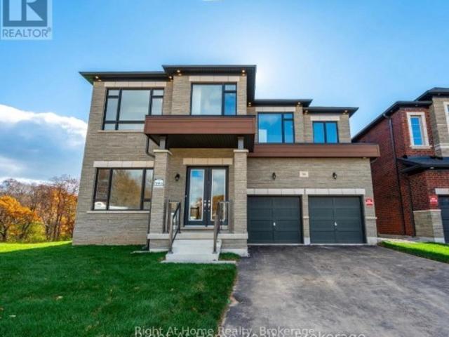 House for sale in Ancaster, Ontario