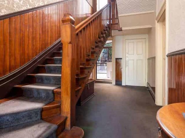 Property for rent in Otakou