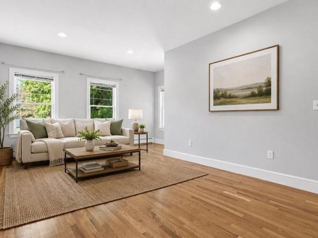 Condo for sale in Clinton, Massachusetts