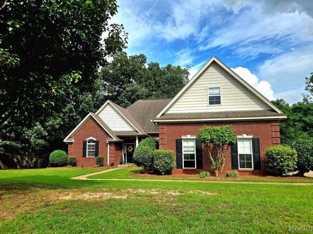 House for sale in Elmore, Alabama