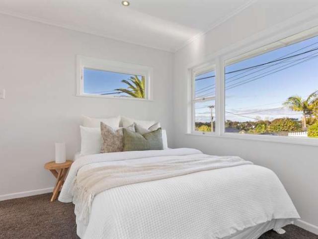 House for sale in Wairau Valley