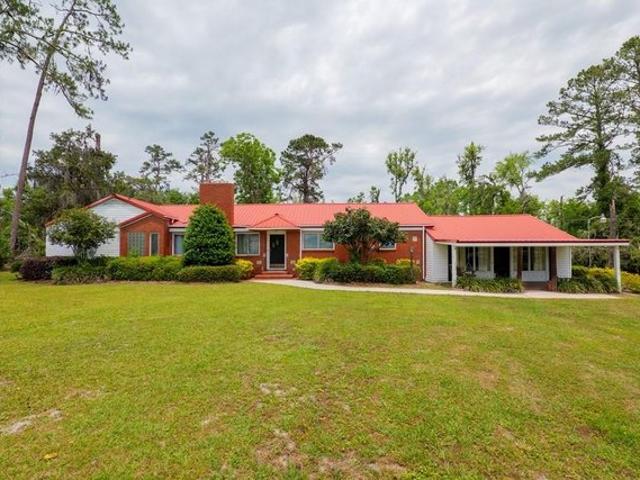 House for sale in Lakeland, Georgia