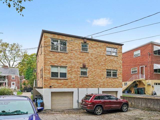 House for sale in Fort Thomas, Campbell County