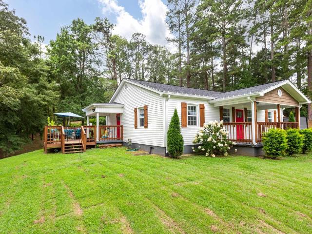 House for sale in Heflin, Alabama