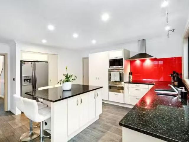 House for sale in Days Bay, Wellington