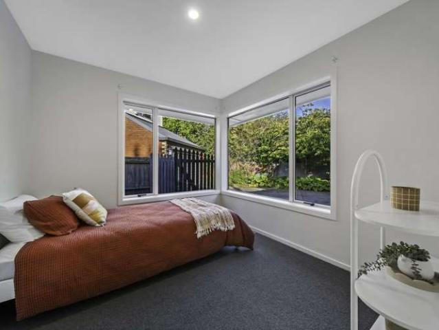 House for sale in Chaslands, Canterbury