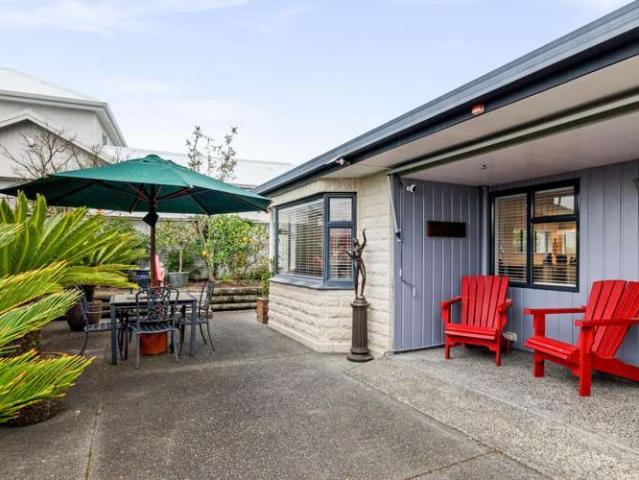 Townhouse for sale in Havelock North