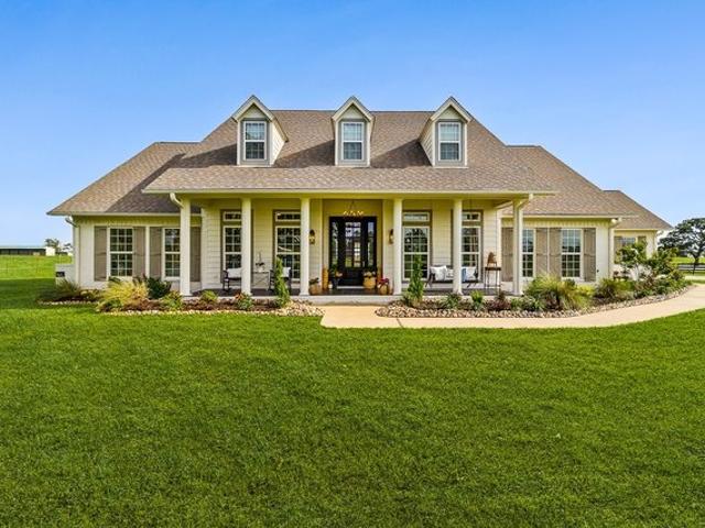 Farm for sale in Midway, Texas
