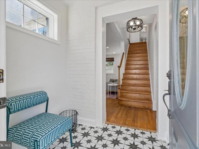 House for sale in Woodside Forest, Silver Spring