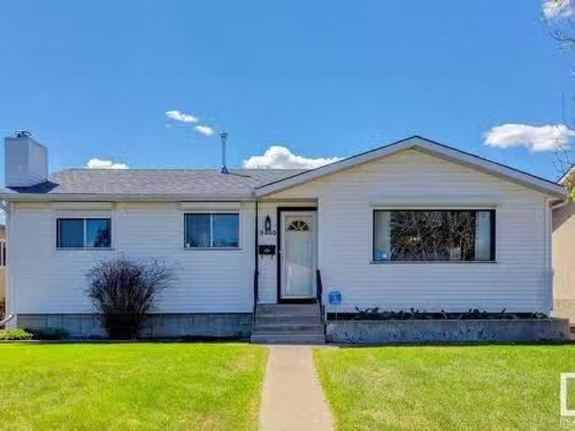 House for sale in Wedgewood, Alberta