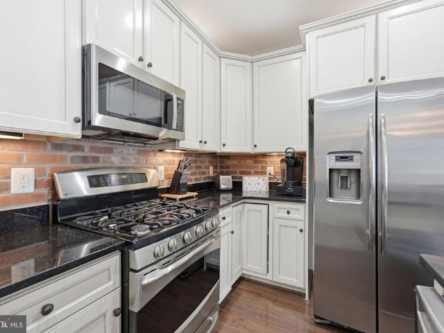 Condo for sale in Virginia