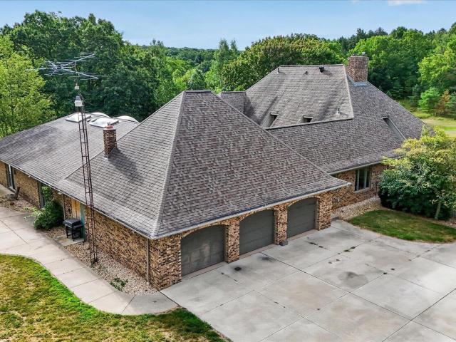 House for sale in Country Club Estates, Davison