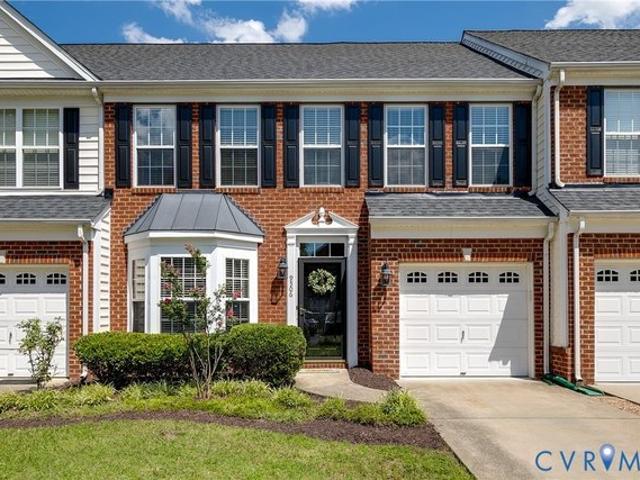 Townhouse for sale in Virginia