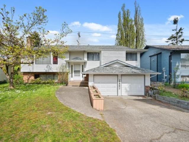 House for sale in Walnut Grove, British Columbia