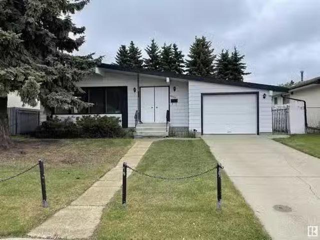House for sale in Wedgewood, Alberta