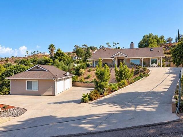 House for sale in Lakeside, California