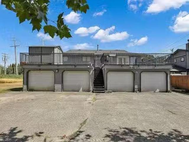 House for rent in Surrey, British Columbia