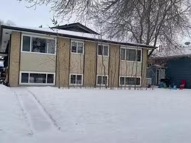House for sale in Fort Saskatchewan, Alberta