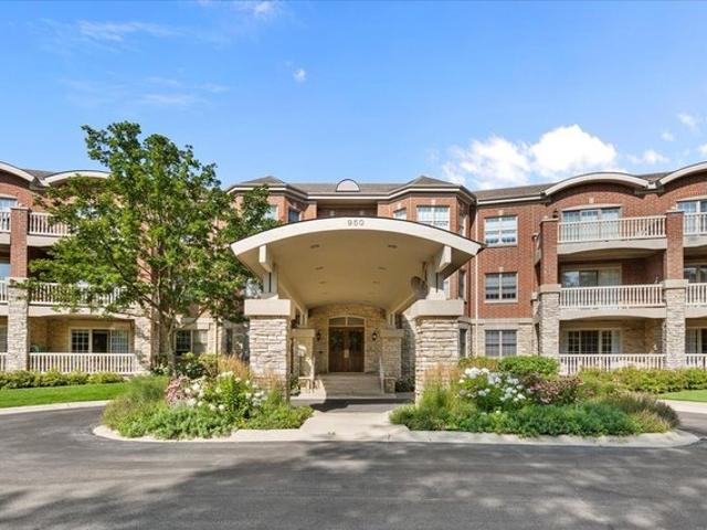 Condo for sale in Highland Park, Illinois