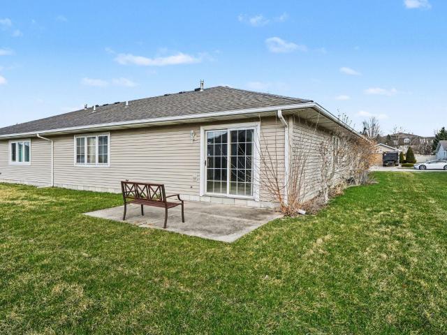 Townhouse for sale in Dyer, Indiana
