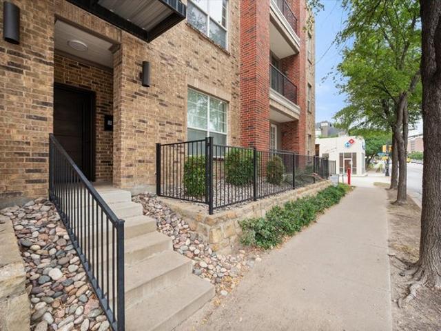 Condo for sale in Fort Worth, Texas