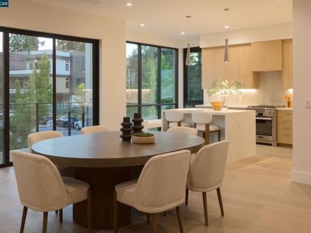 Condo for sale in Lafayette, California