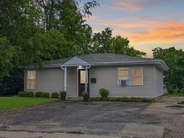 House for rent in Naperville