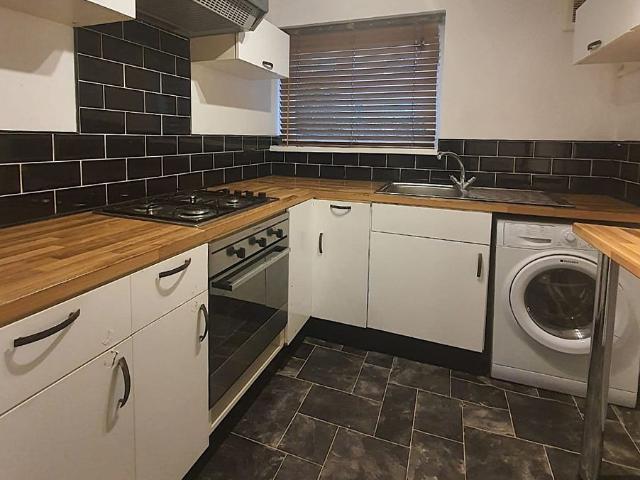 Apartment for rent in Falcon Lodge, Wales