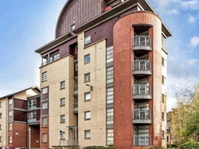 House for rent in Hutchesontown, Gorbals