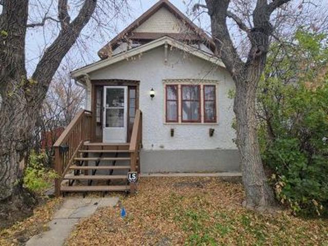House for sale in Washington Park, Regina