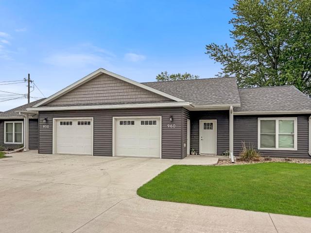 House for sale in Edgerton, Minnesota