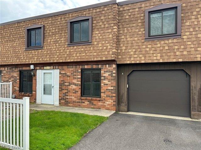 Condo for sale in Medina, Ohio