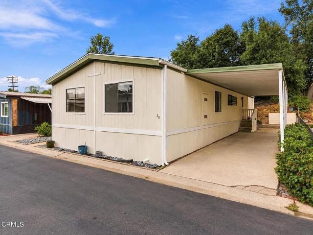 House for sale in Ojai Oaks Village, Ojai