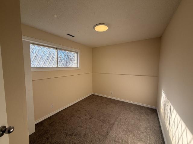 Apartment for rent in Wedgewood, Alberta