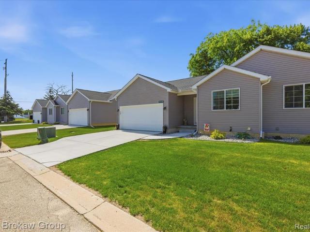 Condo for sale in Davison, Michigan