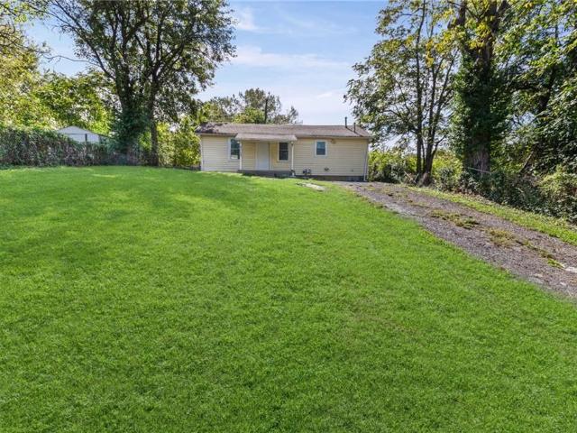 House for sale in Arlington Heights, Independence