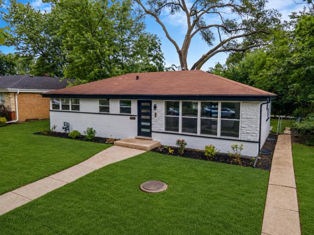 House for sale in Skokie, Illinois